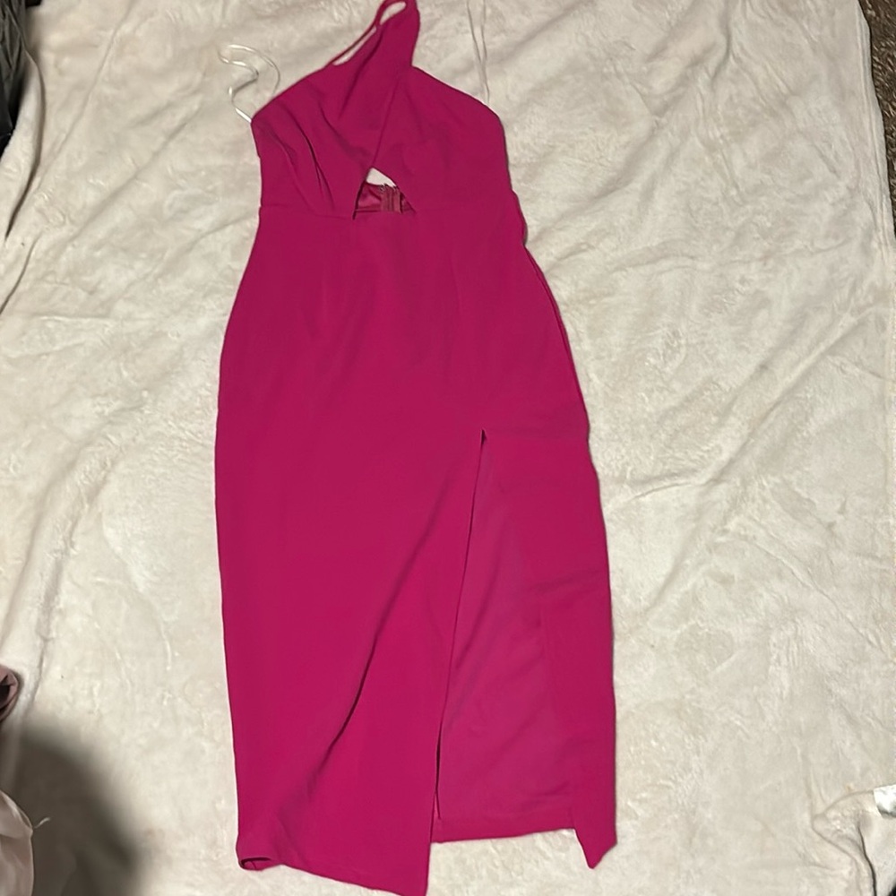 Hello Molly One Shoulder Midi Dress